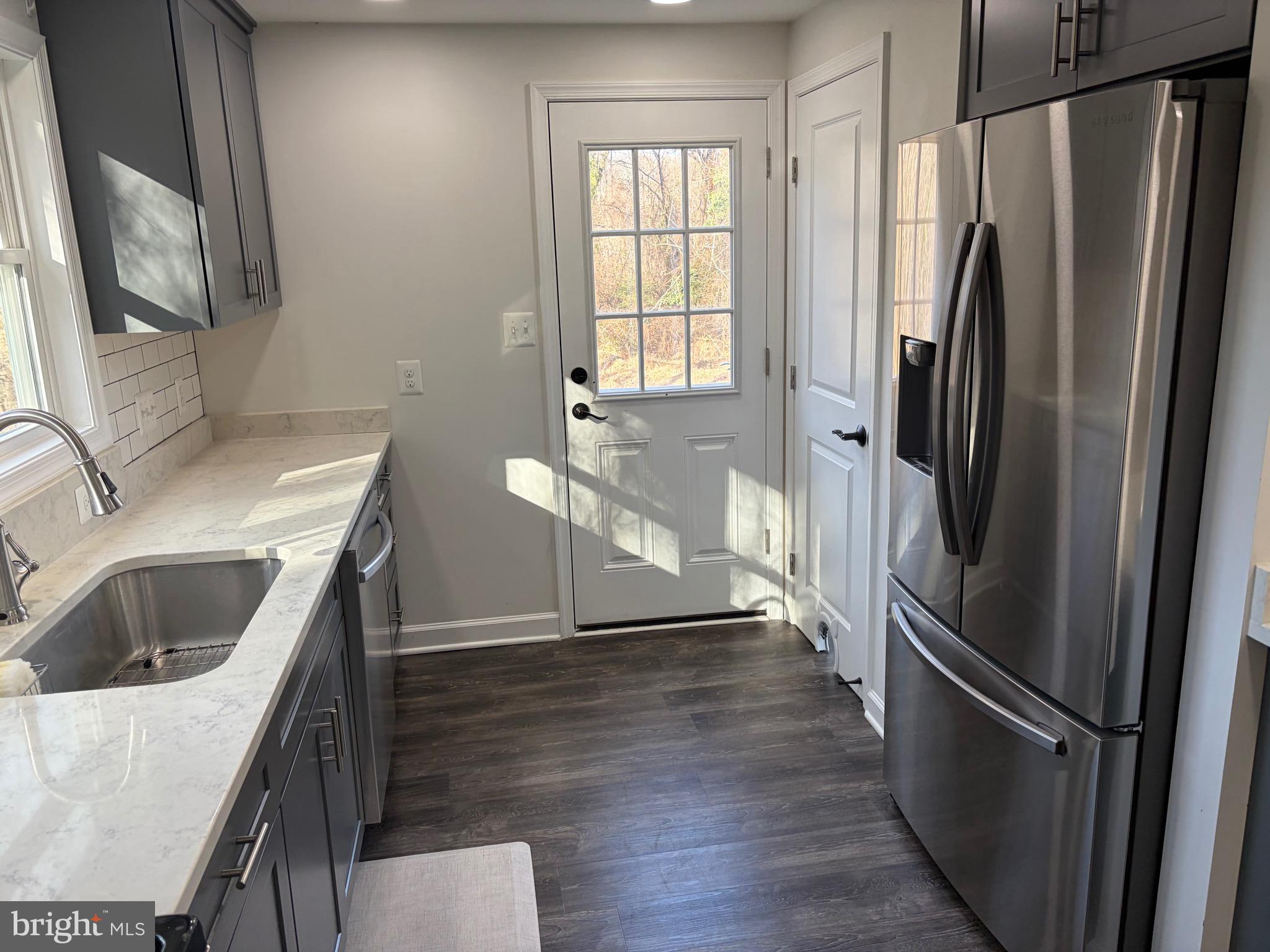 MULBERRY HILL - Residential Lease