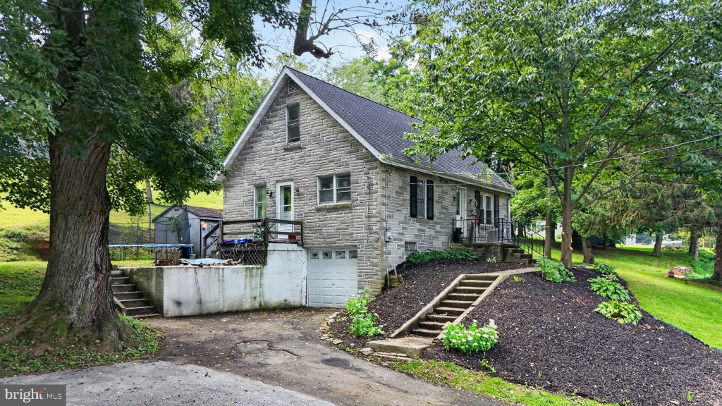 Photo of 5124 Strasburg Road, KINZERS, PA 17535 (MLS # PALA2095498)
