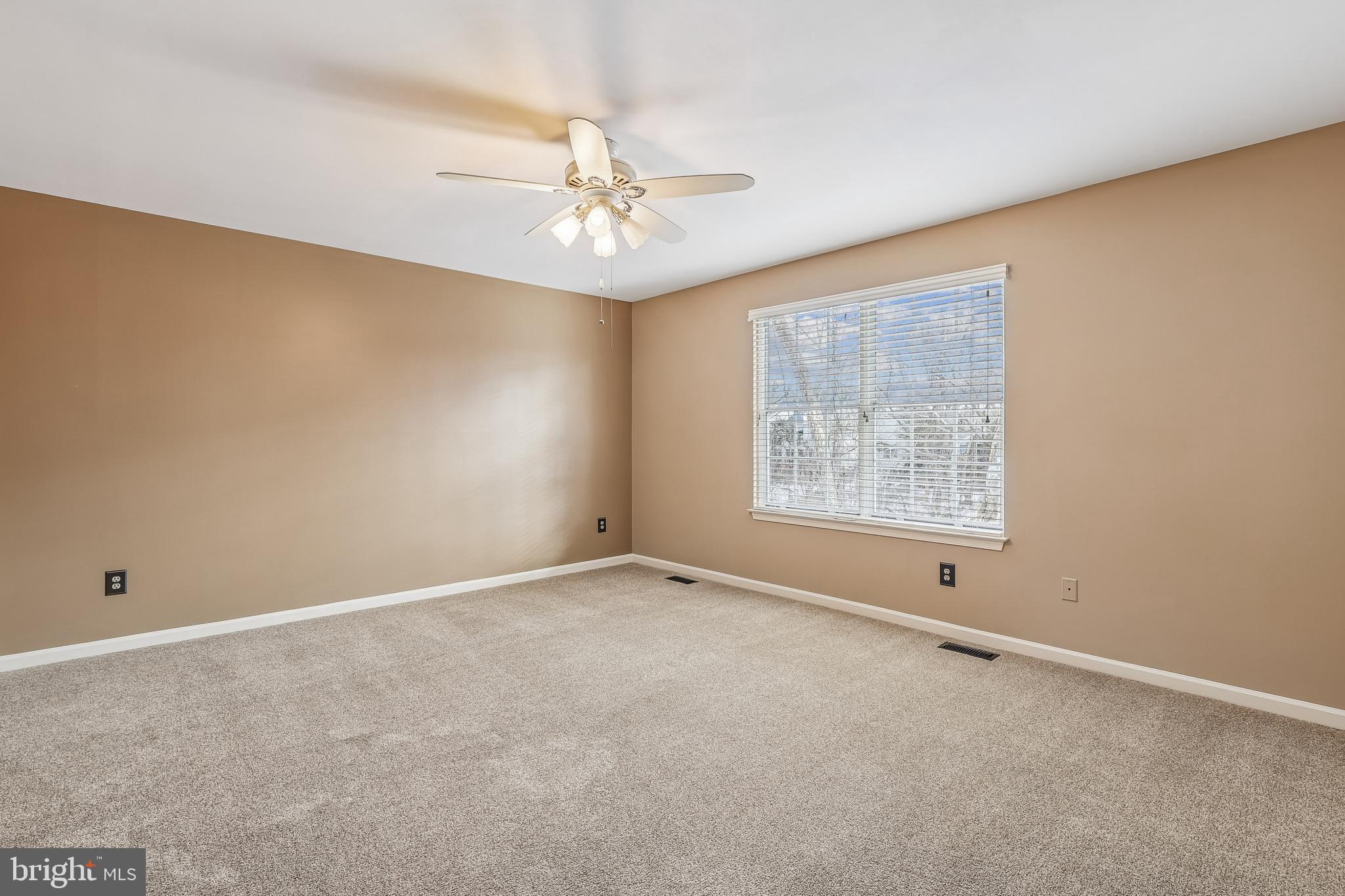 DRANESVILLE ESTATES - Residential