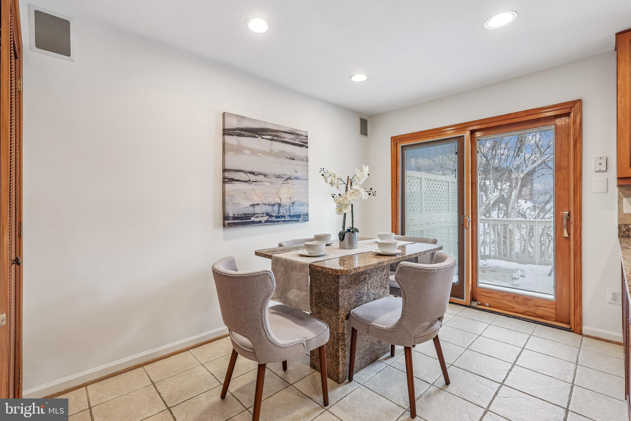 DRANESVILLE ESTATES - Residential