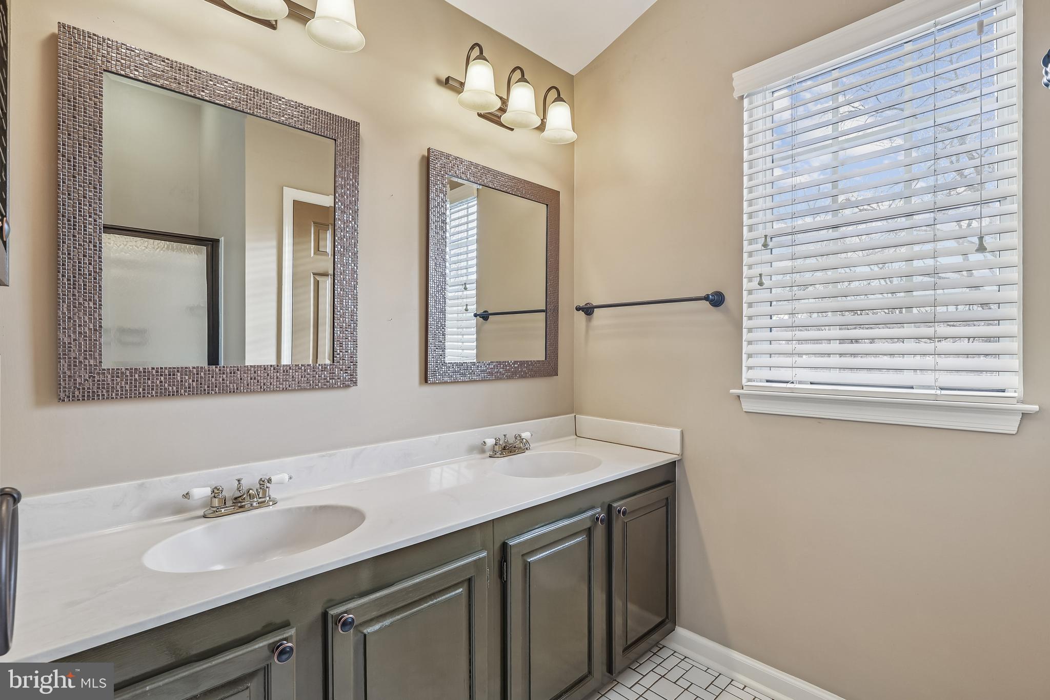 DRANESVILLE ESTATES - Residential