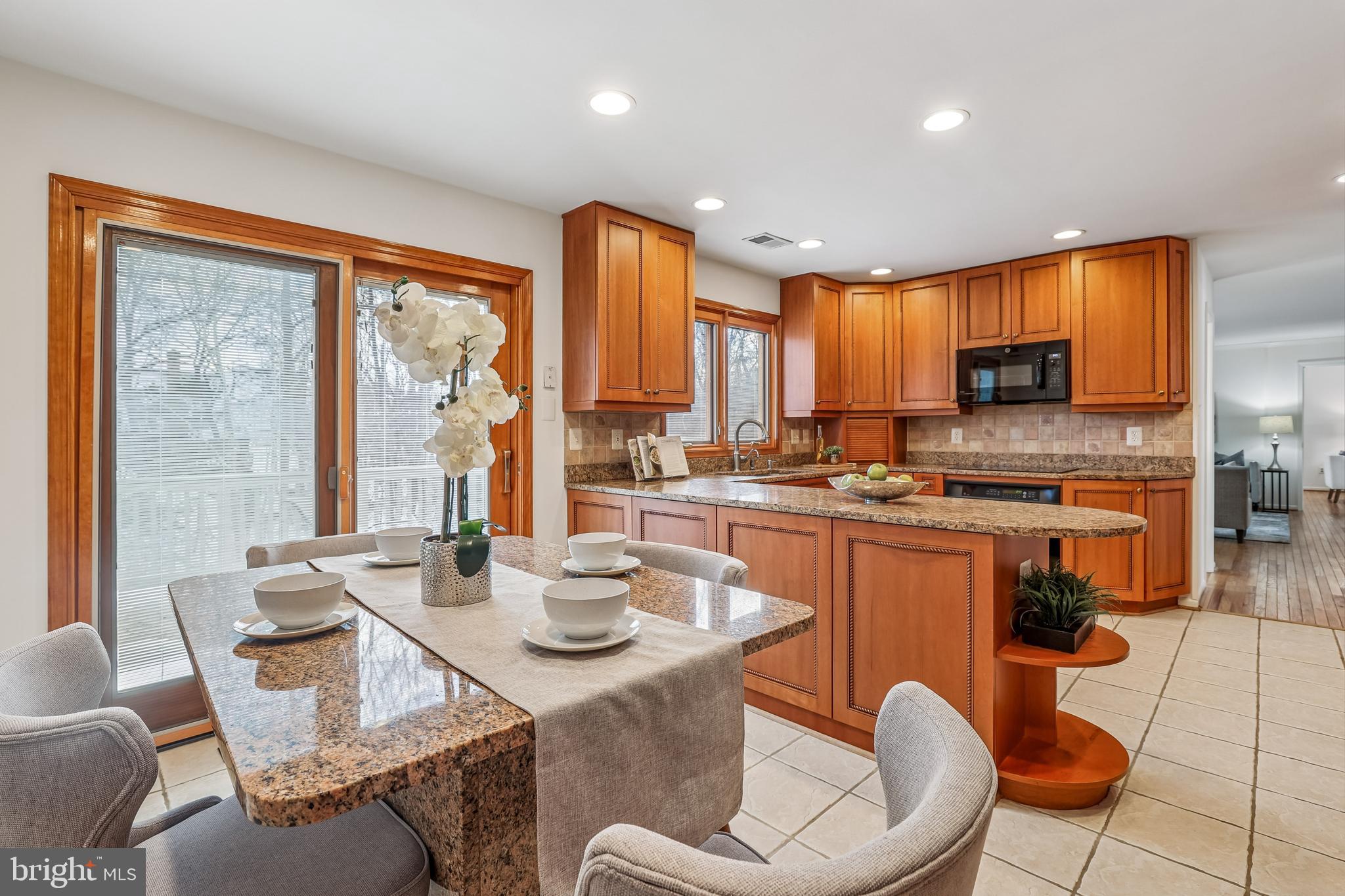 DRANESVILLE ESTATES - Residential