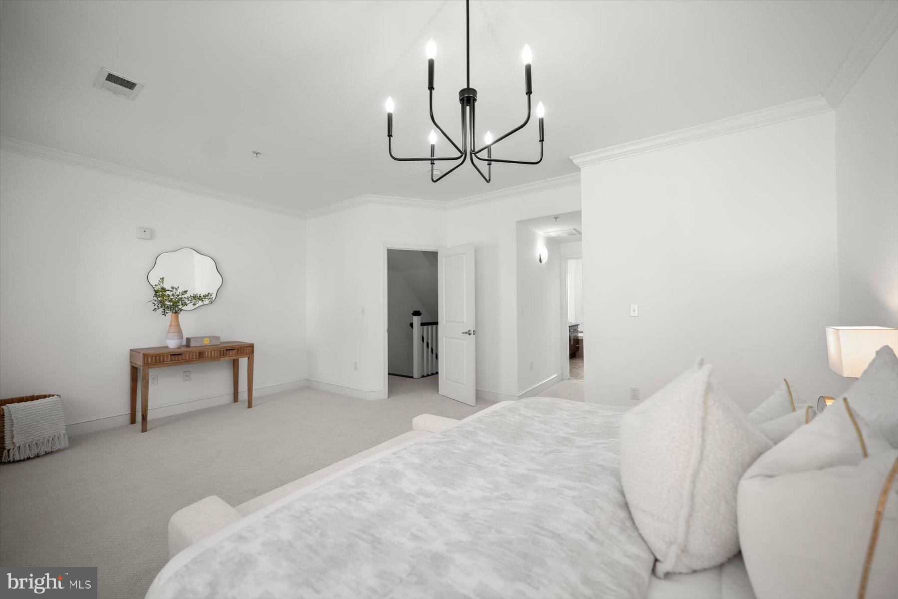 VISTA ON COURTHOUSE - Residential