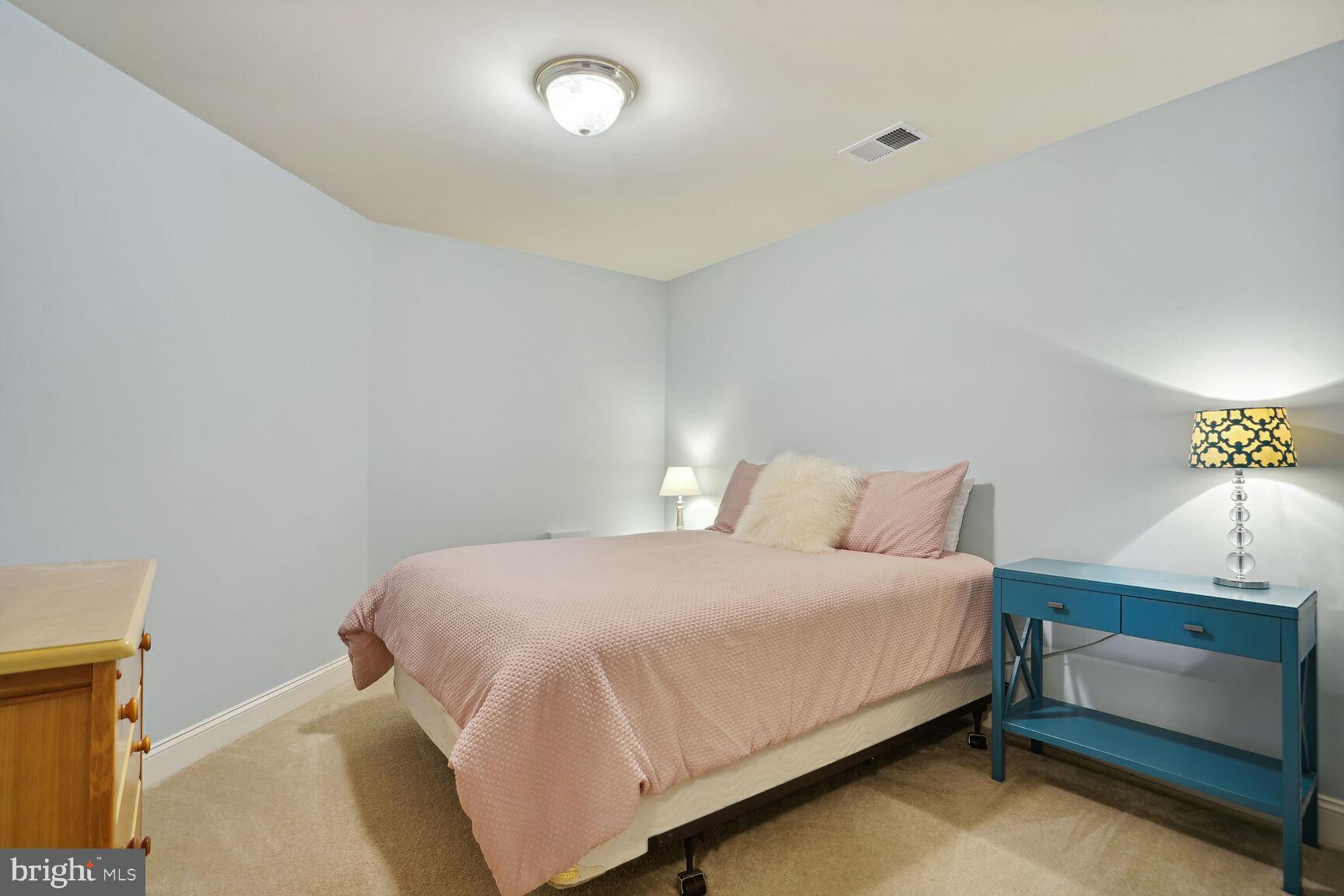 LAKES AT BELLE TERRA - Residential