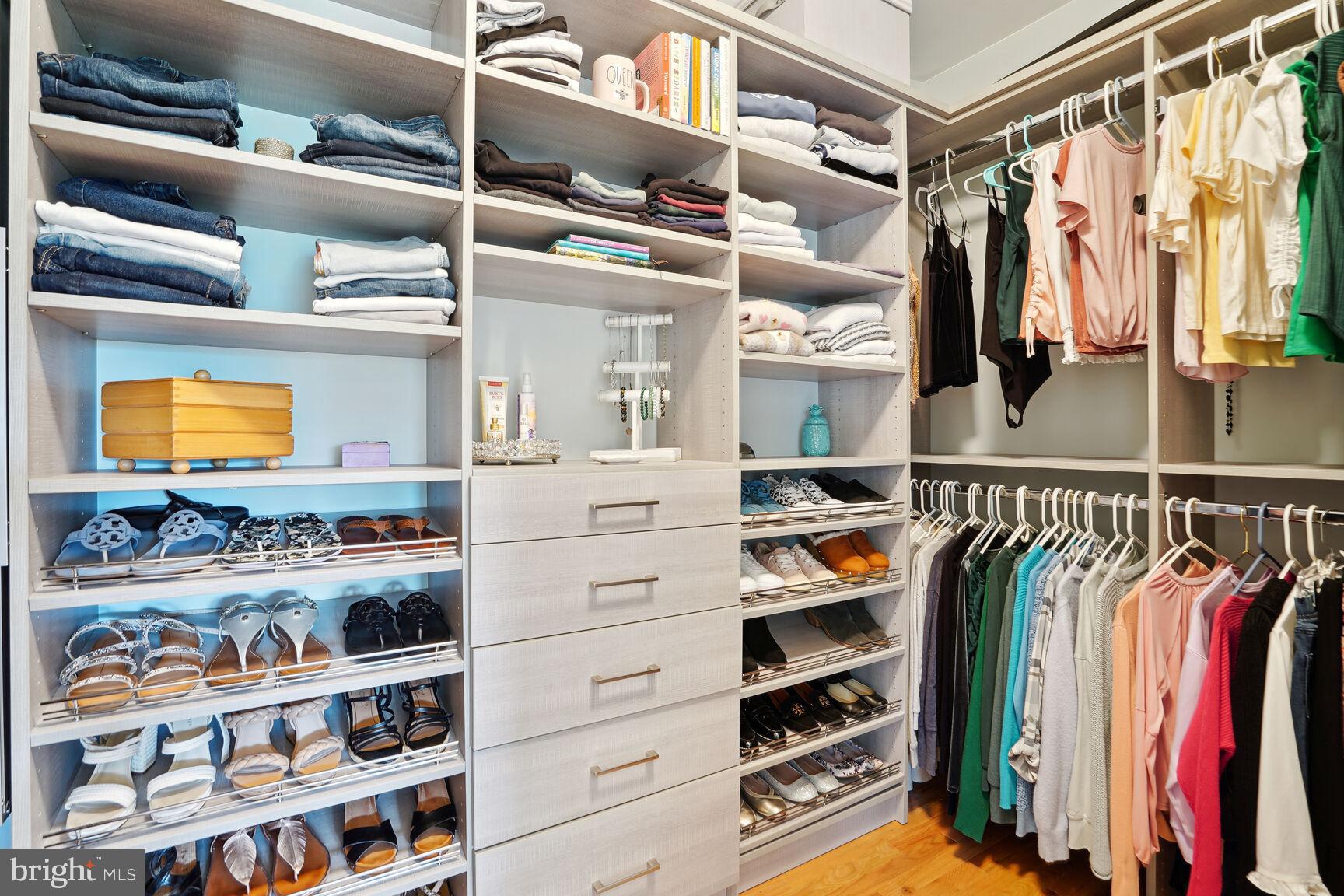 LAKES AT BELLE TERRA - Residential