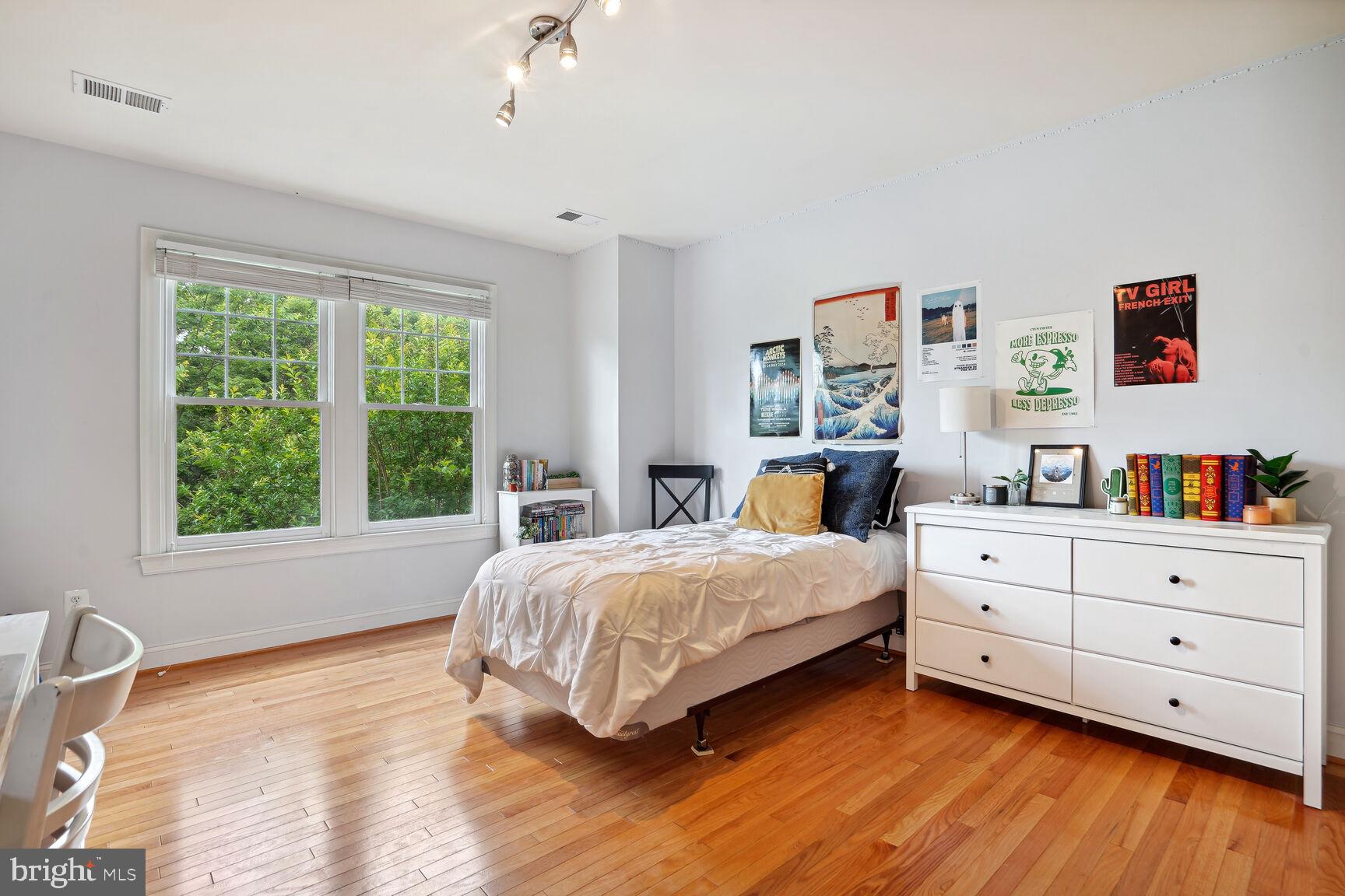 LAKES AT BELLE TERRA - Residential