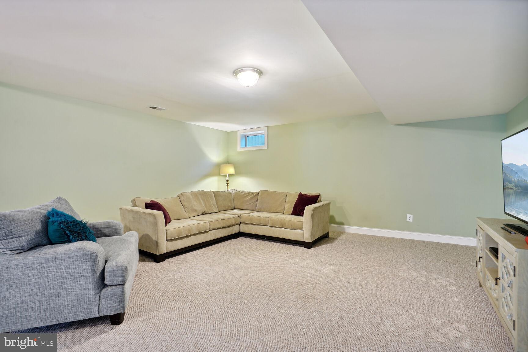 LAKES AT BELLE TERRA - Residential