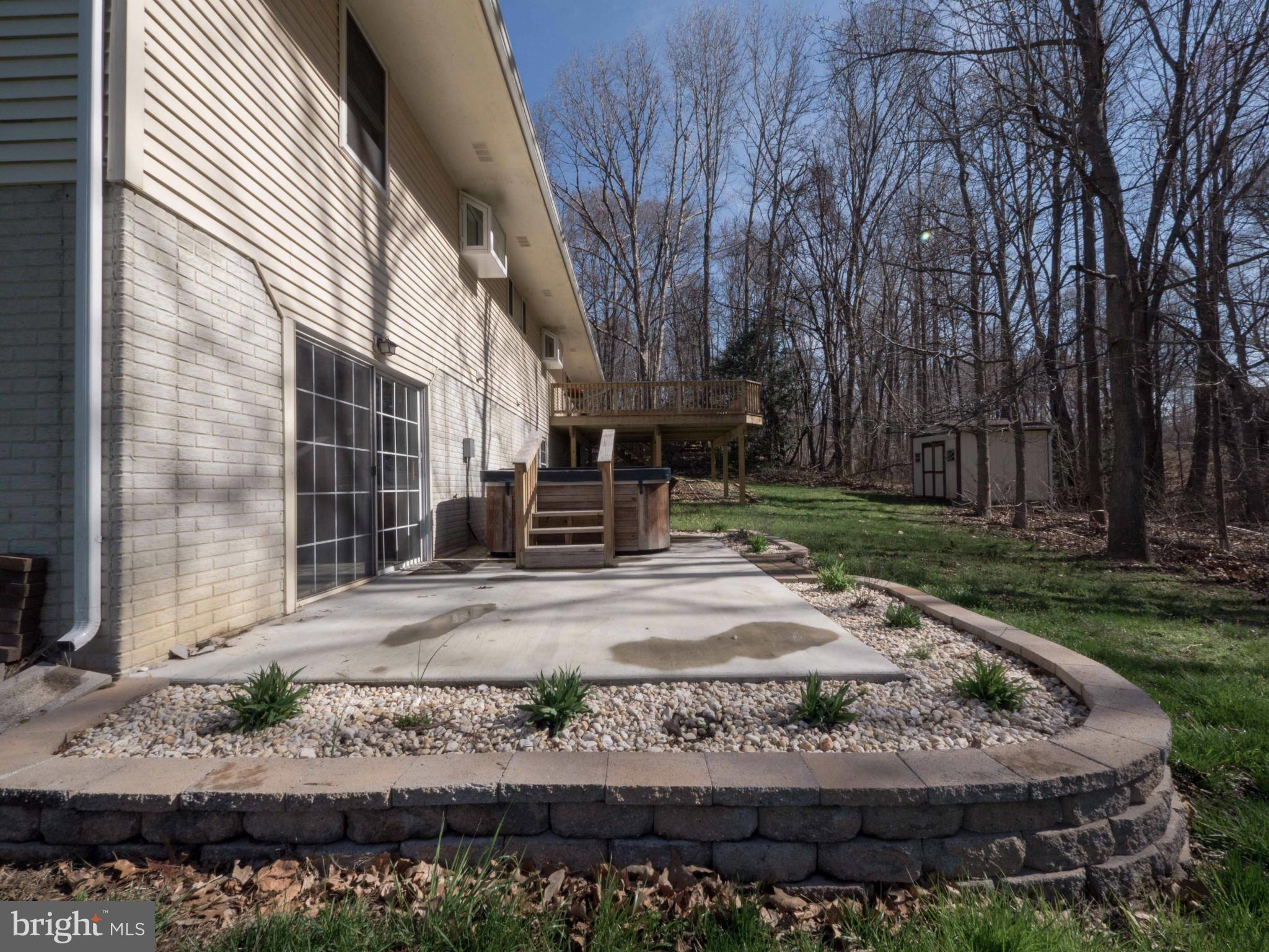 ARBOR GREENE - Residential