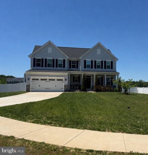 Homes For Sale - 8402 Chiswell Court<br/> SPOTSYLVANIA, VA 22551