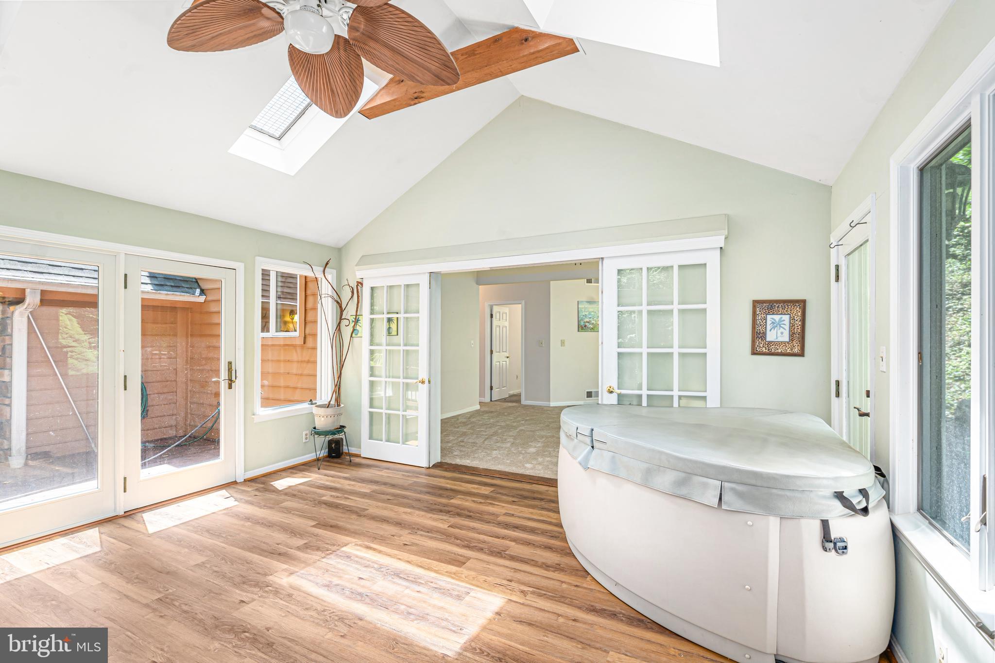 GLEN ARM - Residential