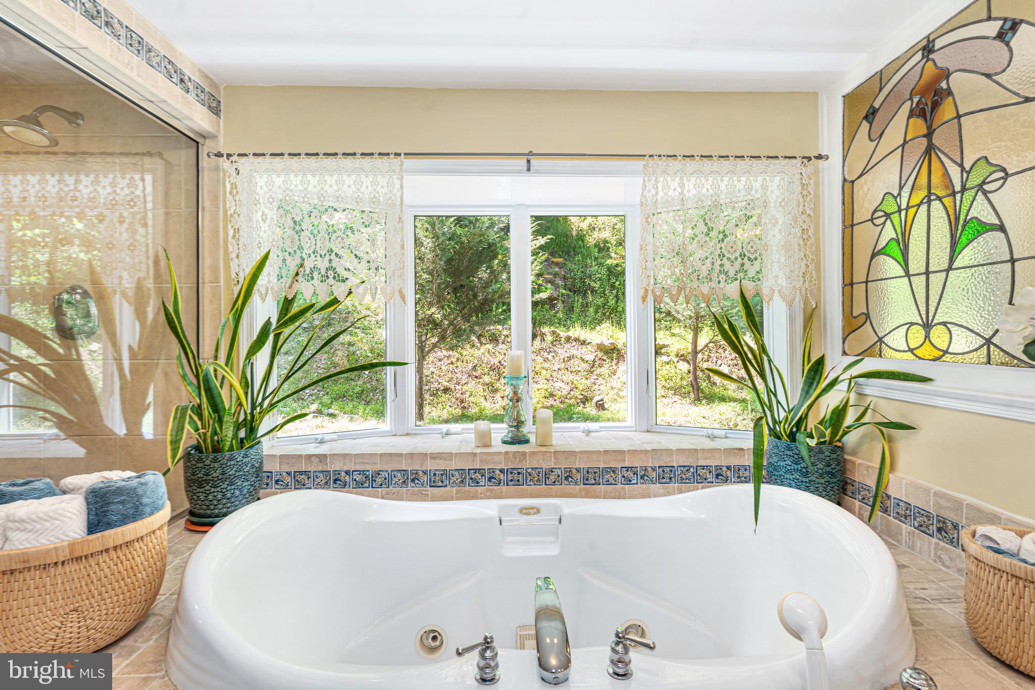 GLEN ARM - Residential