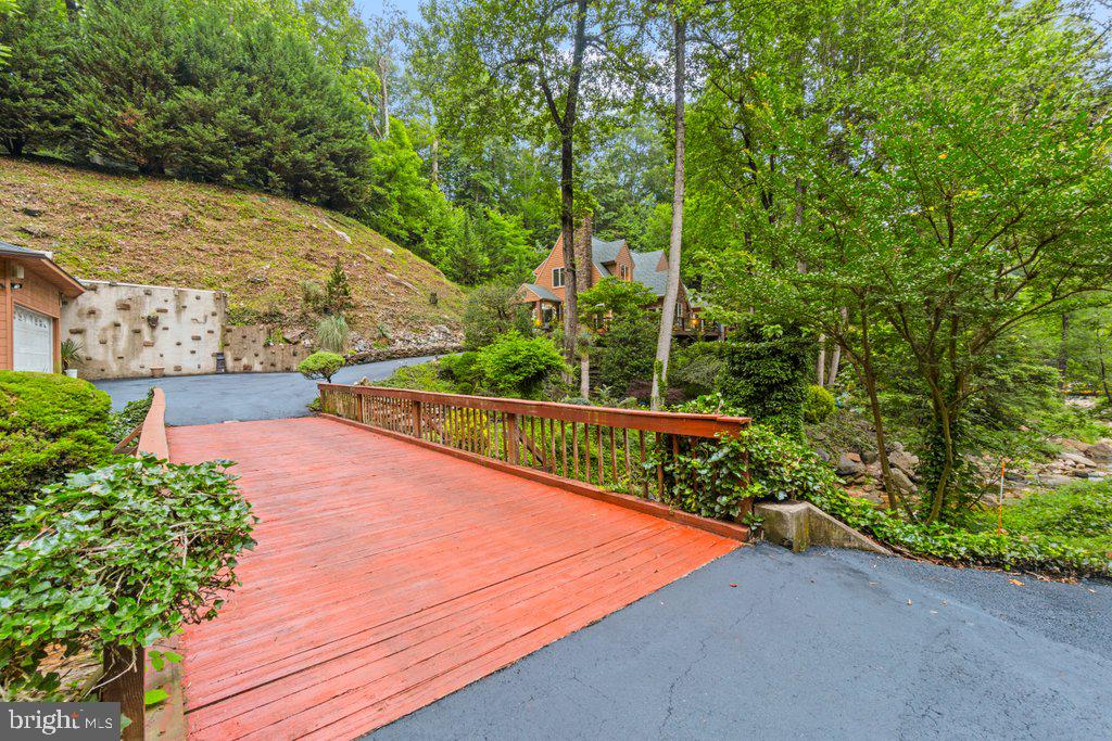 GLEN ARM - Residential