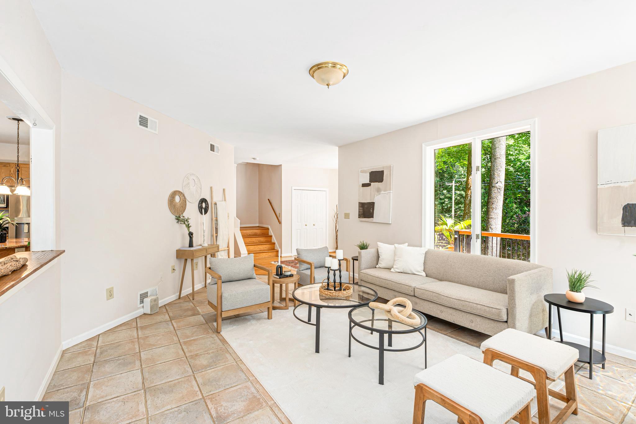 GLEN ARM - Residential