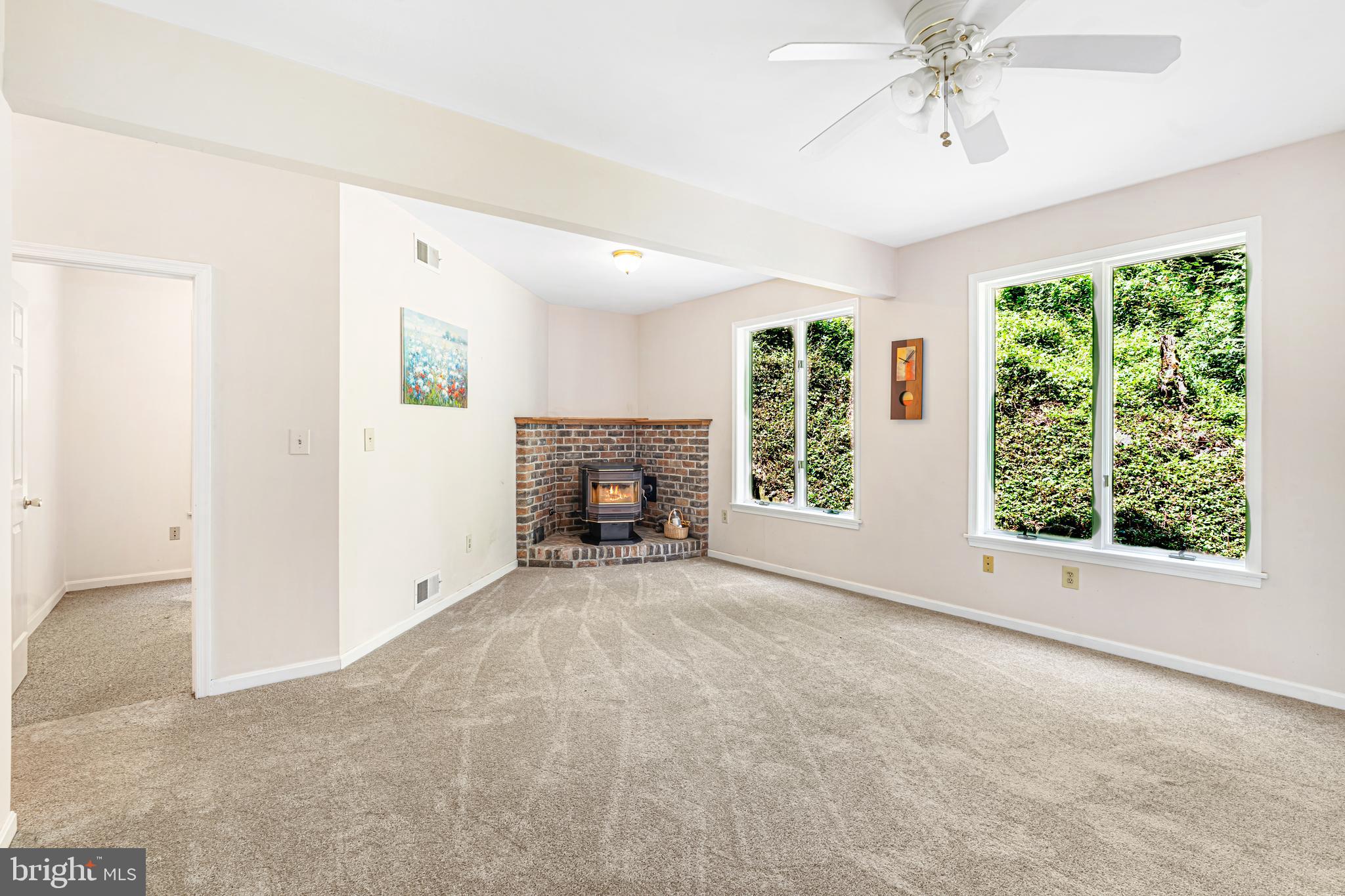 GLEN ARM - Residential