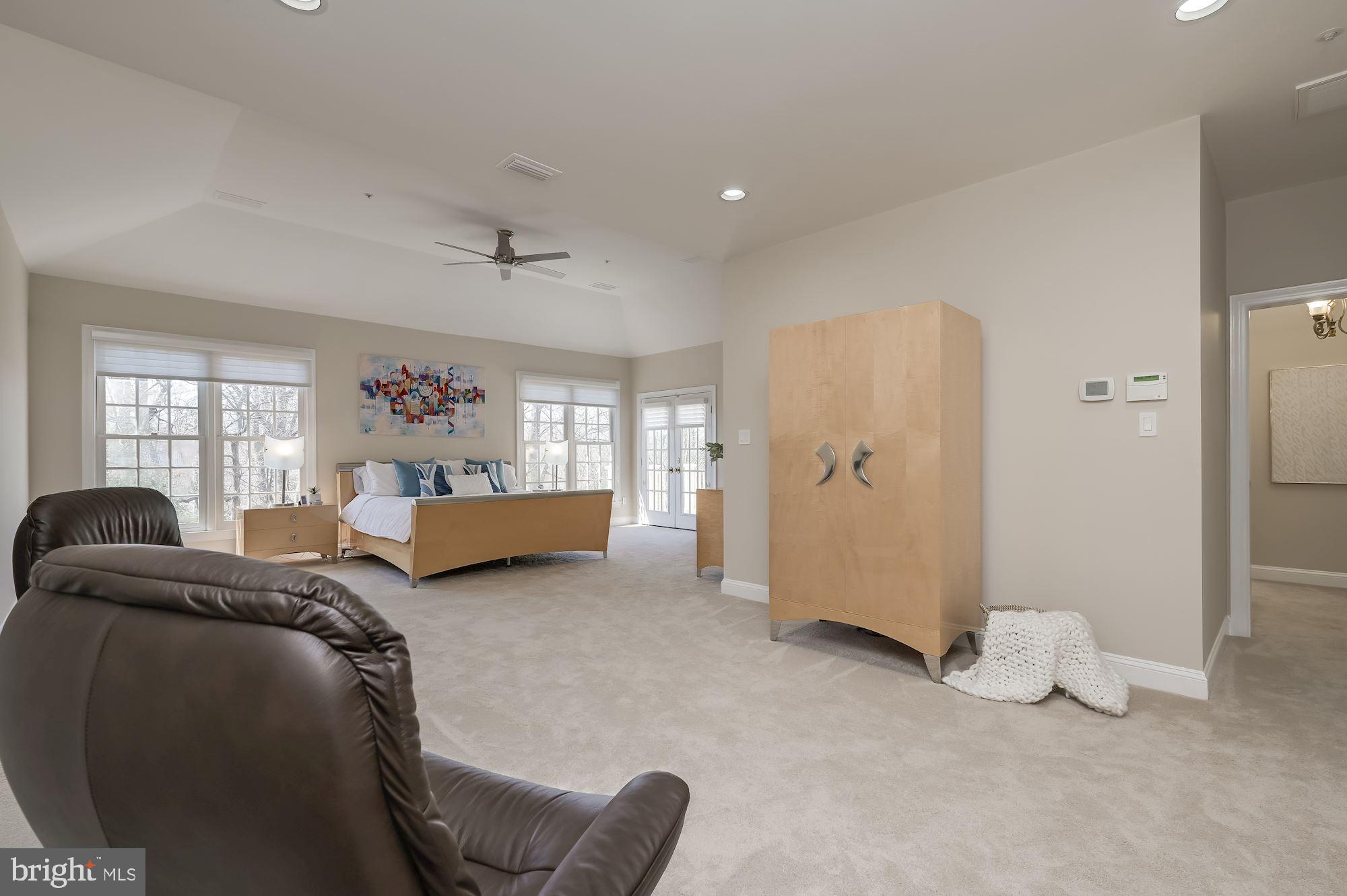 POTOMAC CREST - Residential