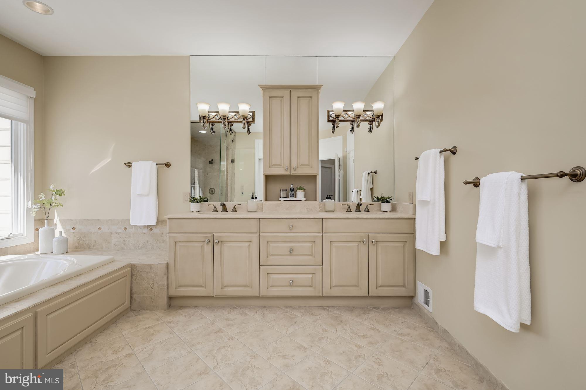 POTOMAC CREST - Residential