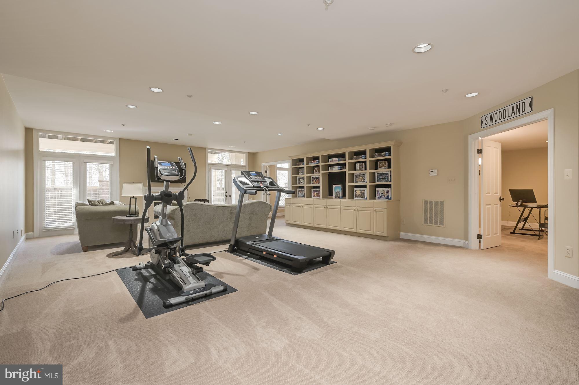 POTOMAC CREST - Residential