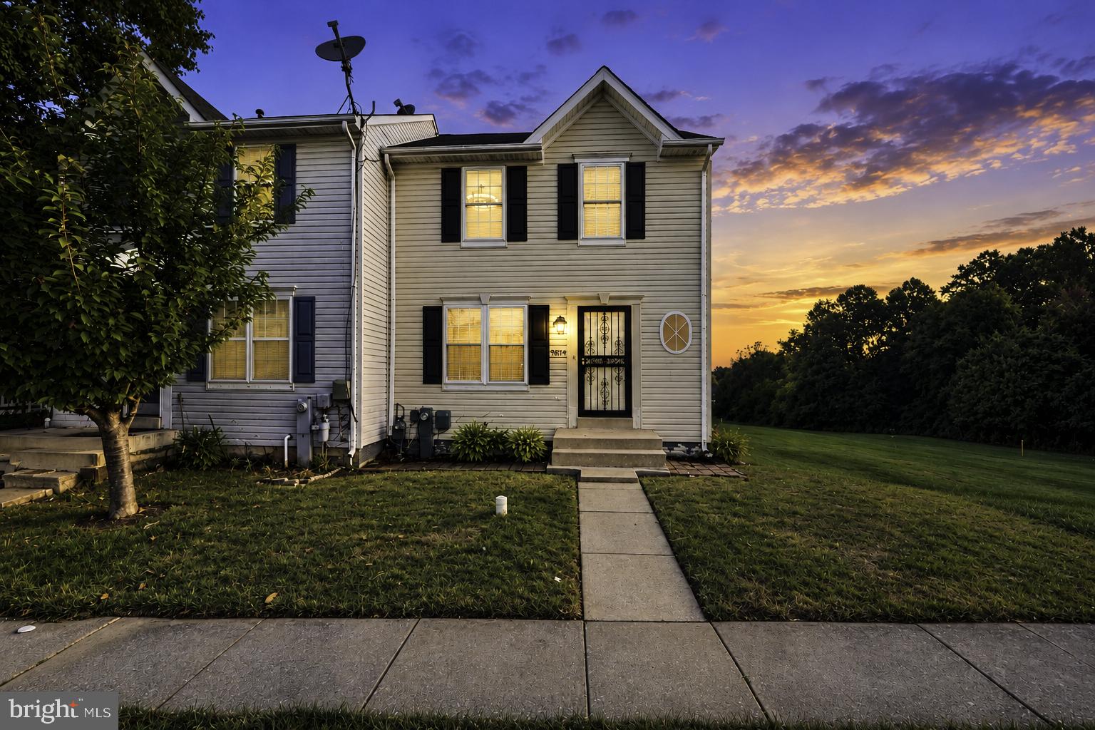 9614 BUTTON BUCK CIRCLE