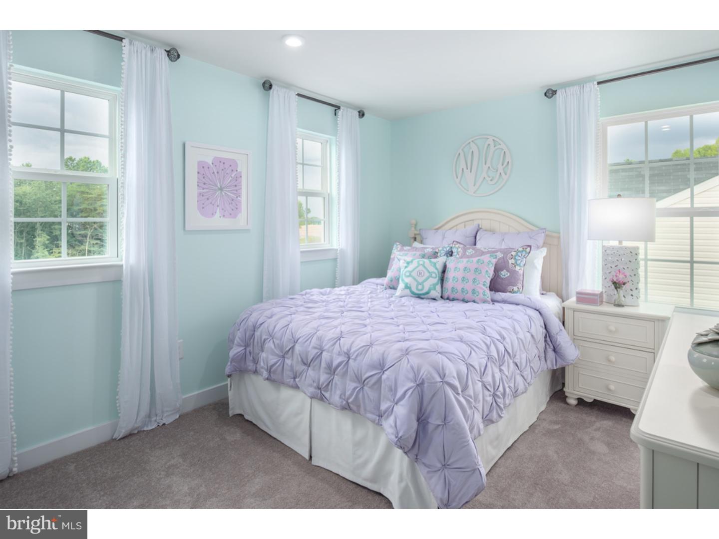 HANOVER POINTE - Residential