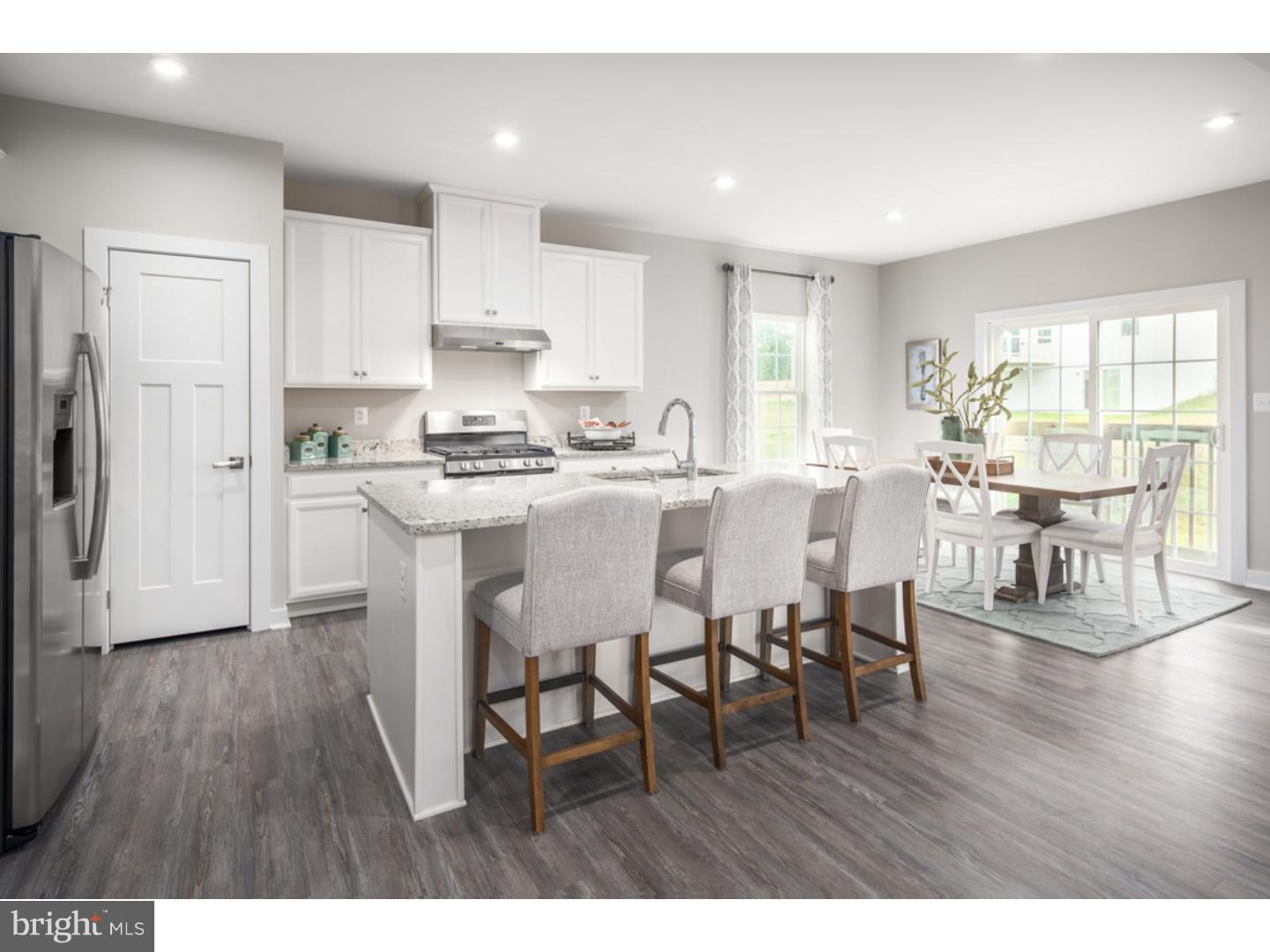 HANOVER POINTE - Residential