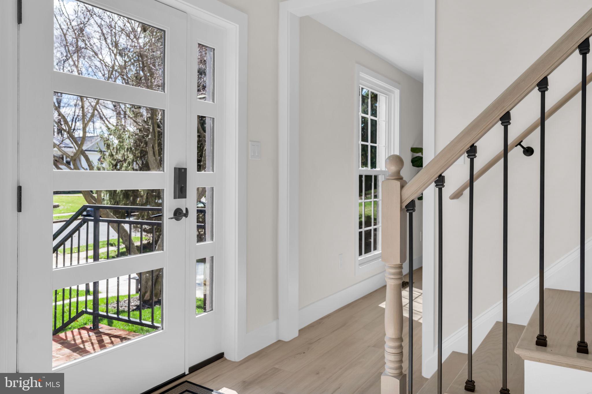 STONEWALL MANOR - Residential