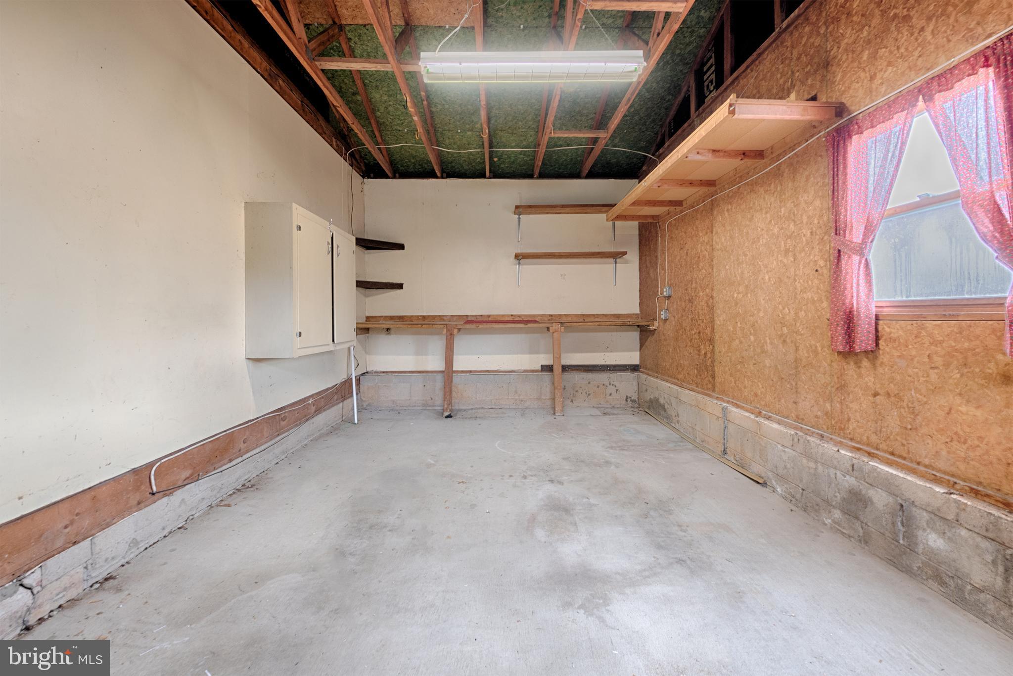 HARFORD WOODS - Residential