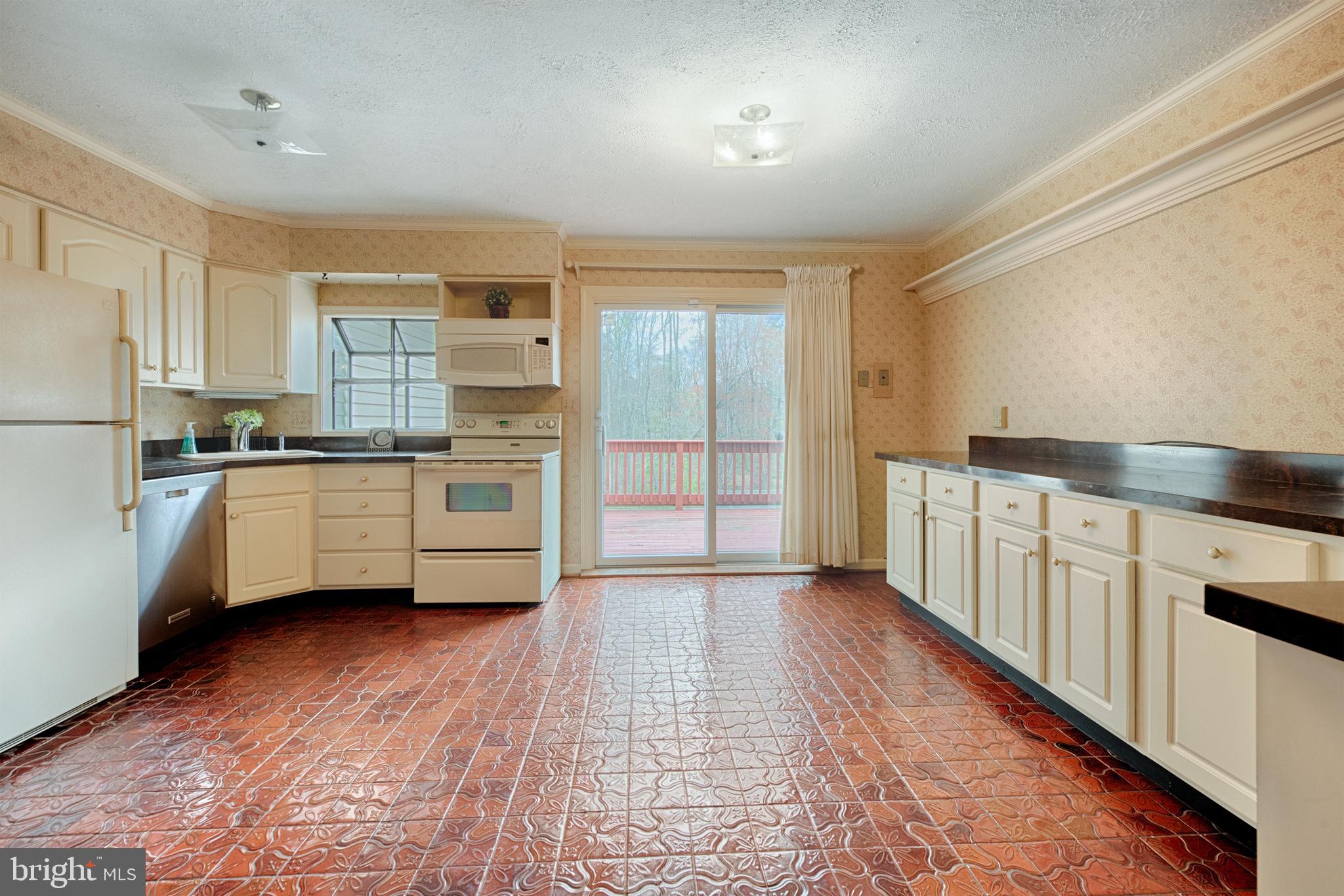 HARFORD WOODS - Residential