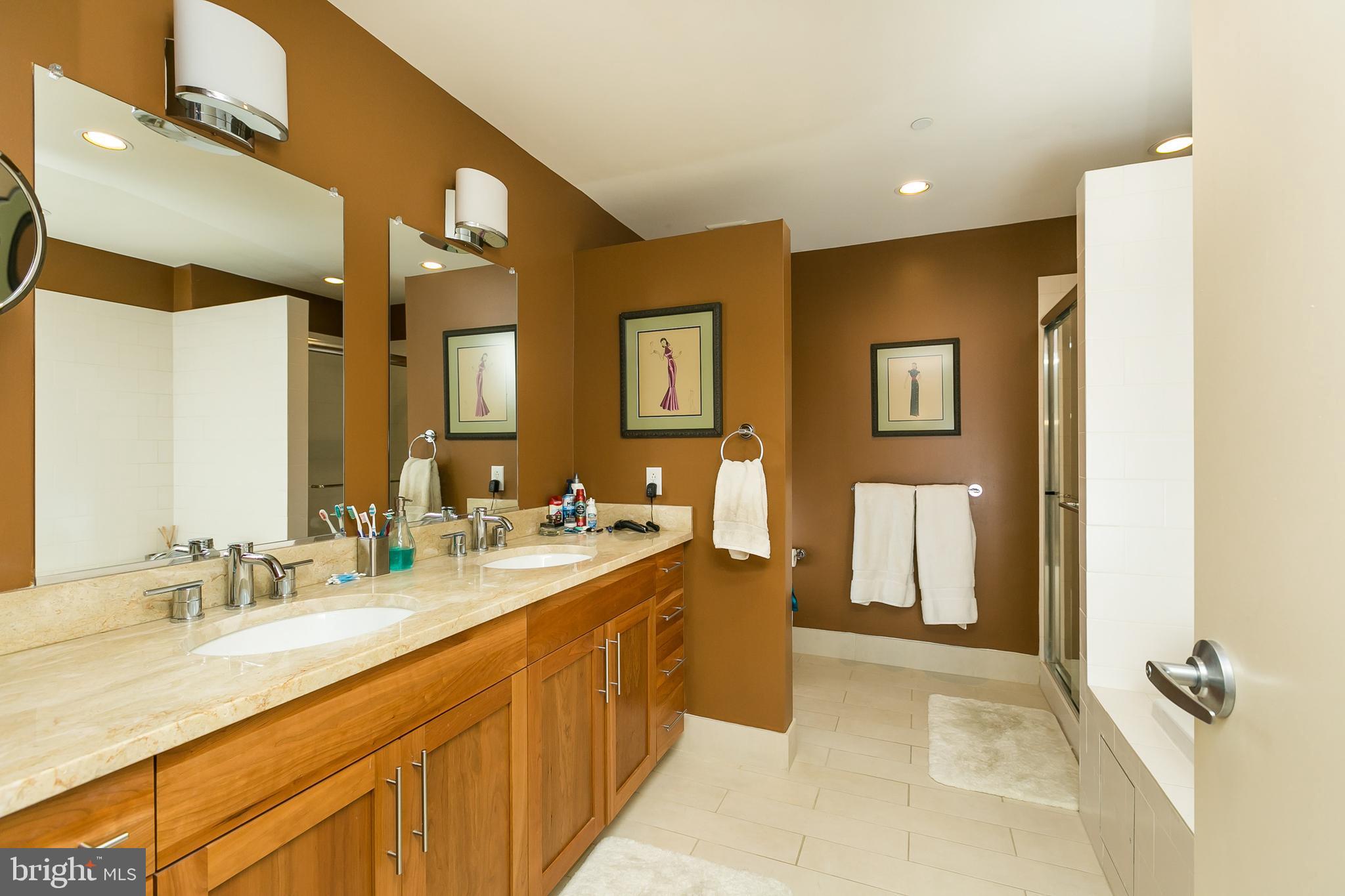 LOCUST POINT - Residential Lease