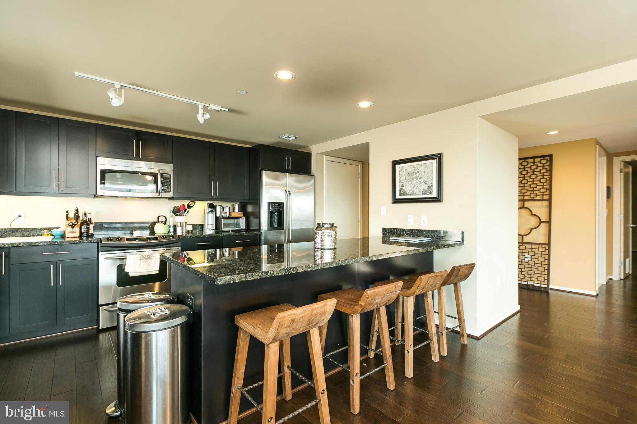 LOCUST POINT - Residential Lease