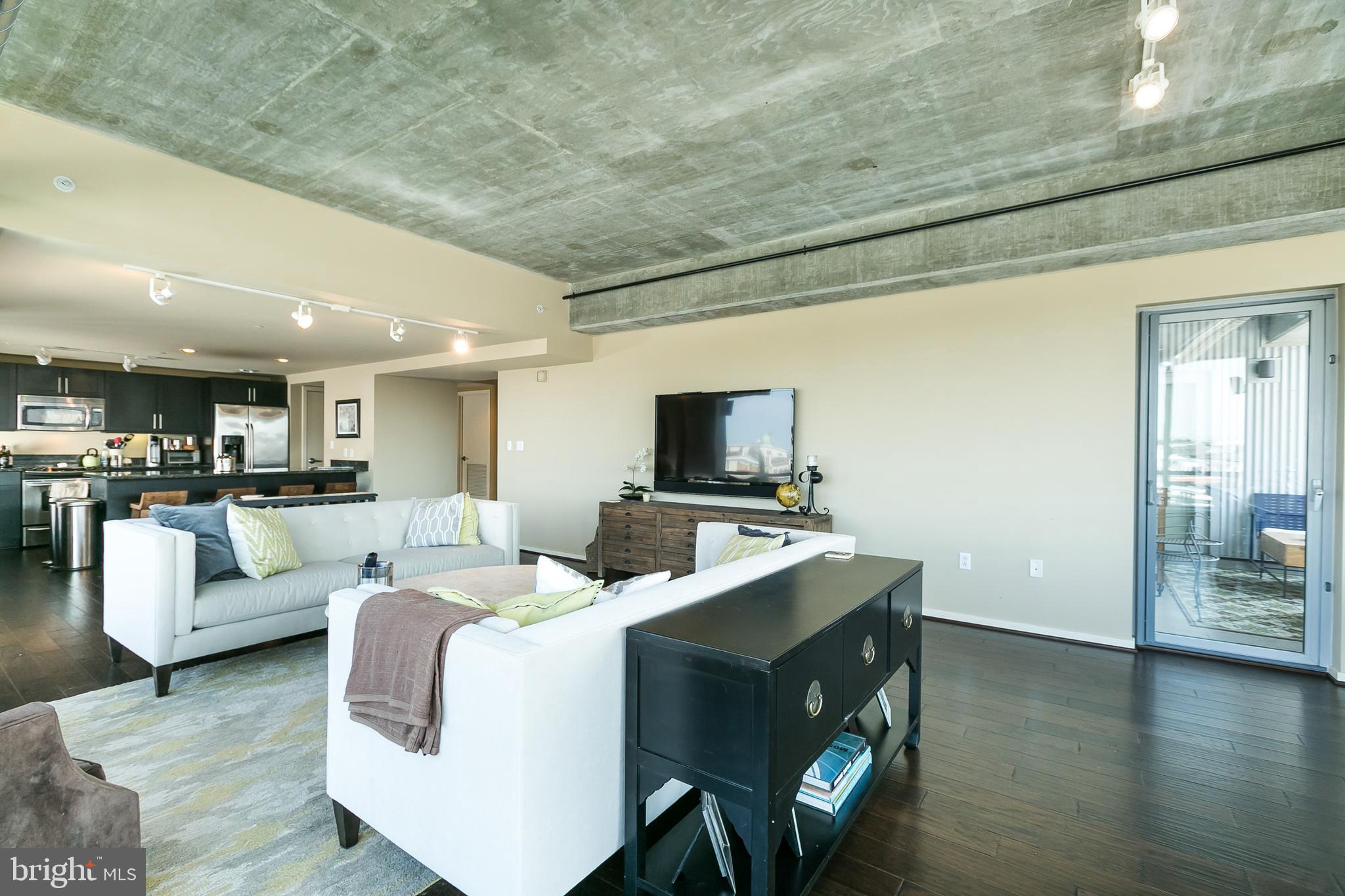 LOCUST POINT - Residential Lease