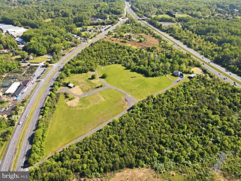 Homes For Sale - 15901 Old Columbia Pike<br/> BURTONSVILLE, MD 20866