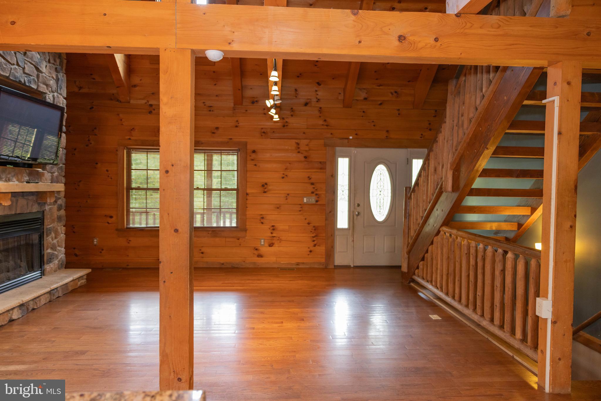 SHAWNEE LAND - Residential