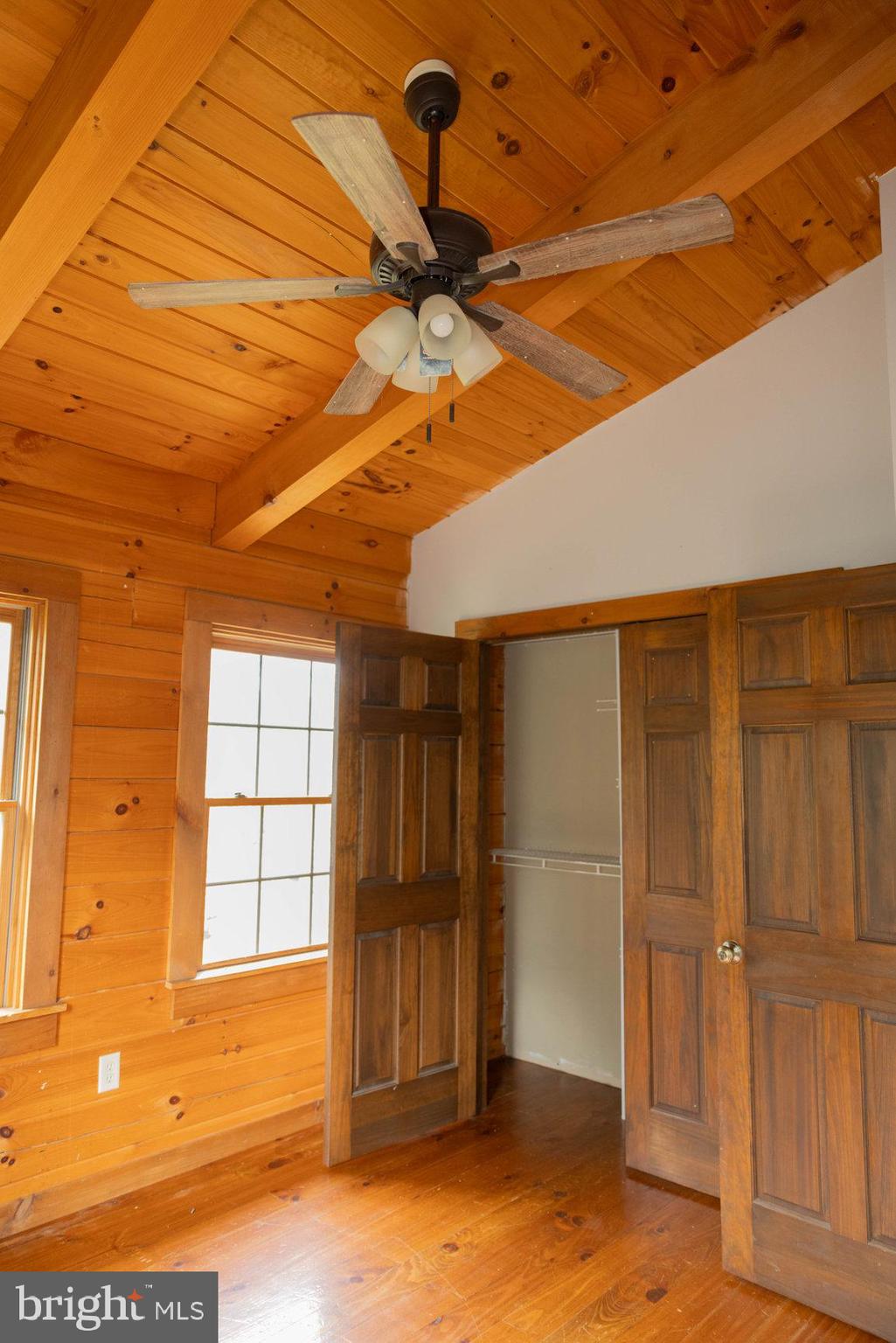 SHAWNEE LAND - Residential