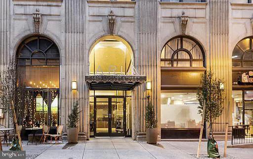 RITTENHOUSE SQUARE - Residential Lease