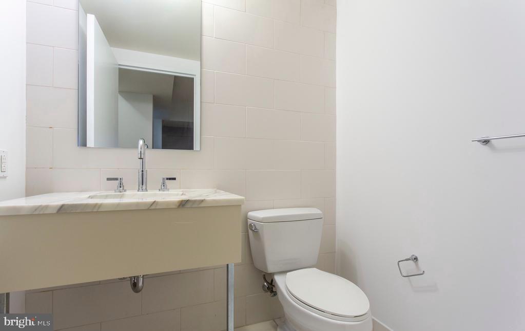 RITTENHOUSE SQUARE - Residential Lease