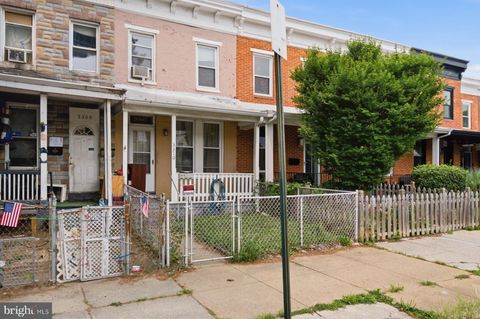Townhouse For Sale - 3310 Chestnut Avenue<br/> Baltimore City County, BALTIMORE, MD 21211