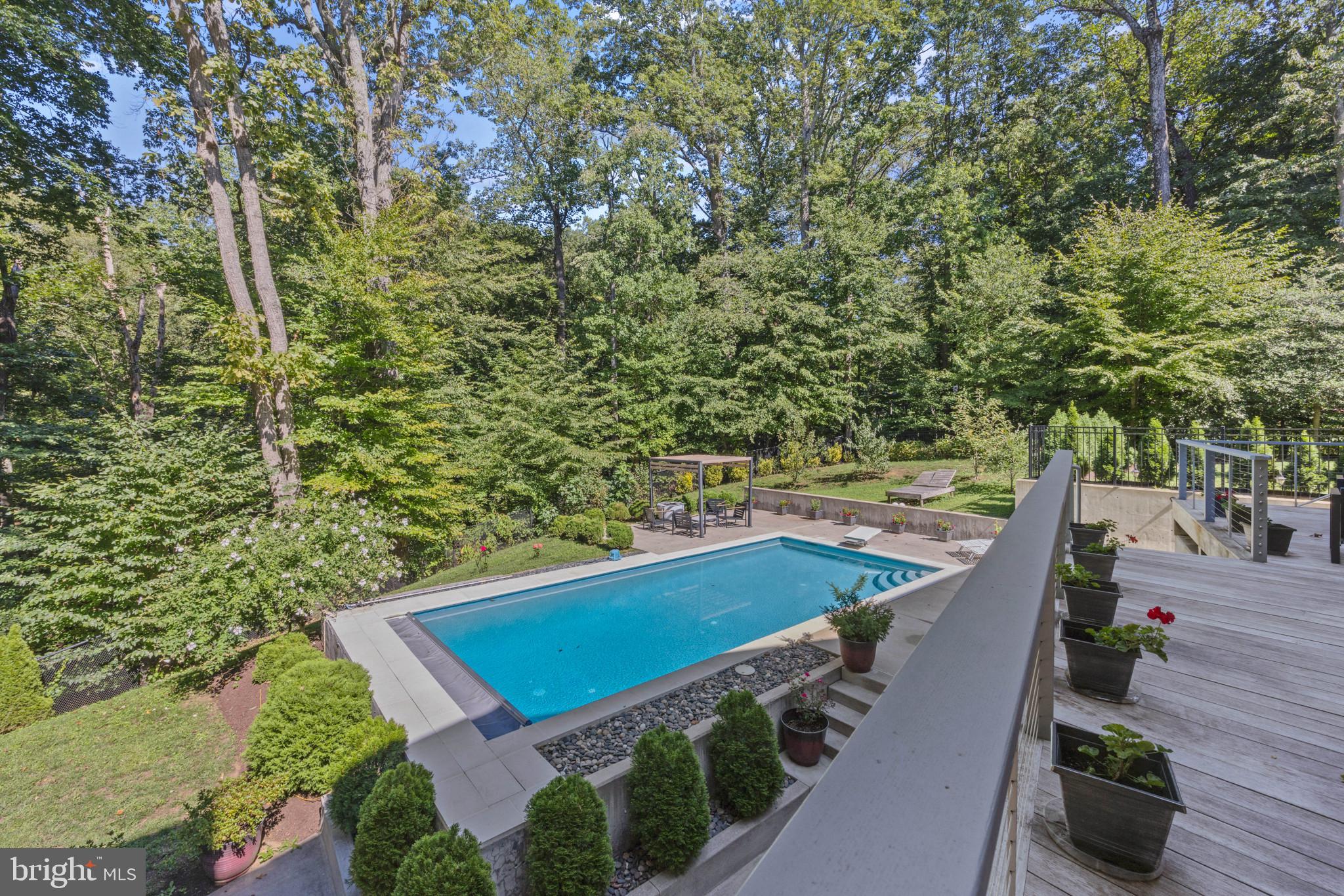 DOWNS ON THE SEVERN - Residential