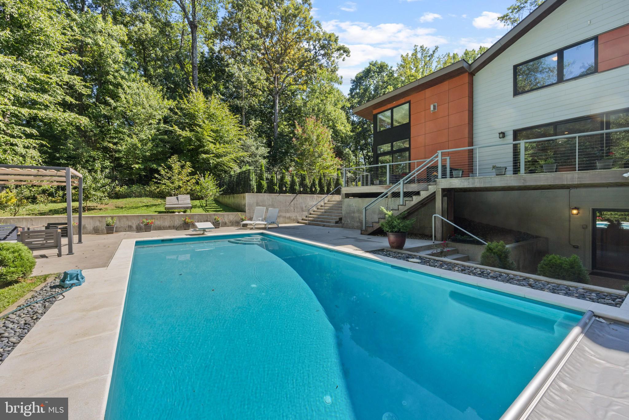 DOWNS ON THE SEVERN - Residential