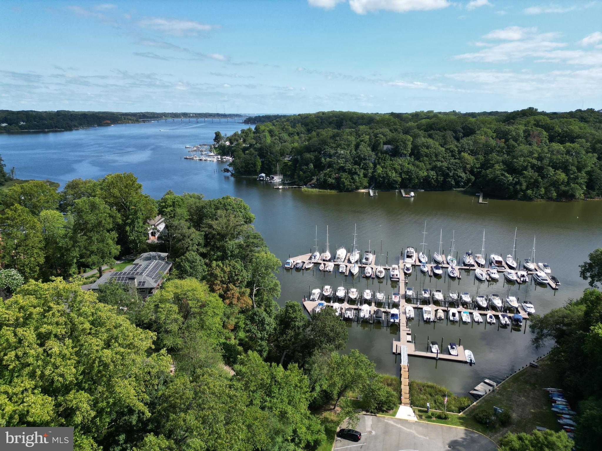 DOWNS ON THE SEVERN - Residential