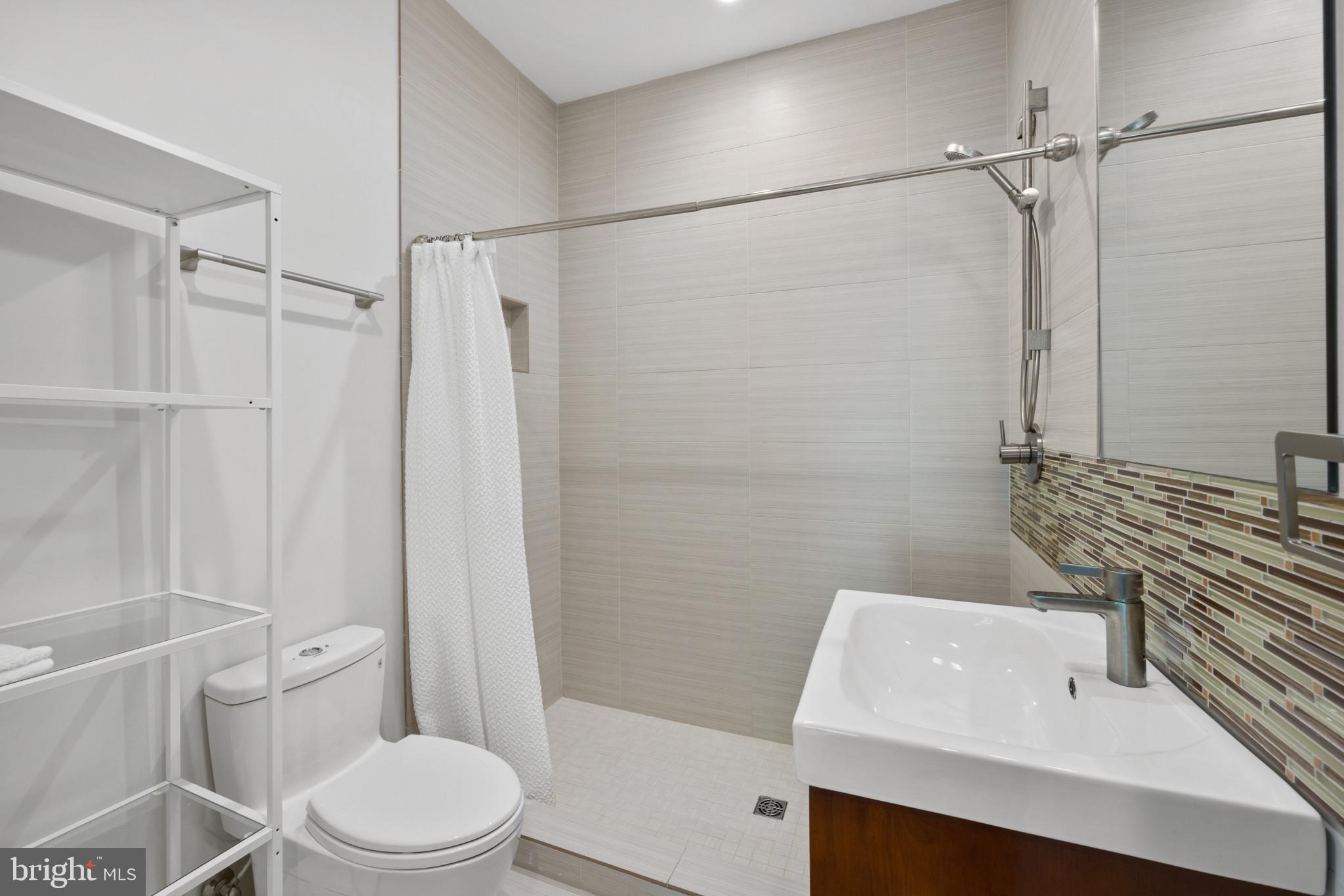 DOWNS ON THE SEVERN - Residential