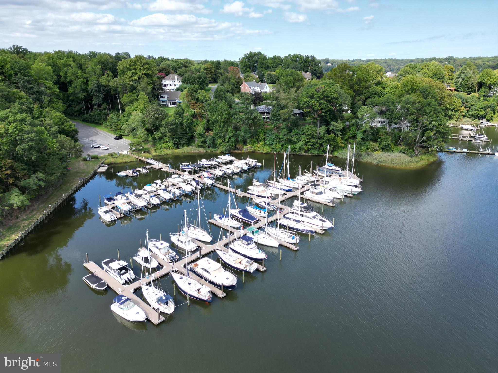 DOWNS ON THE SEVERN - Residential