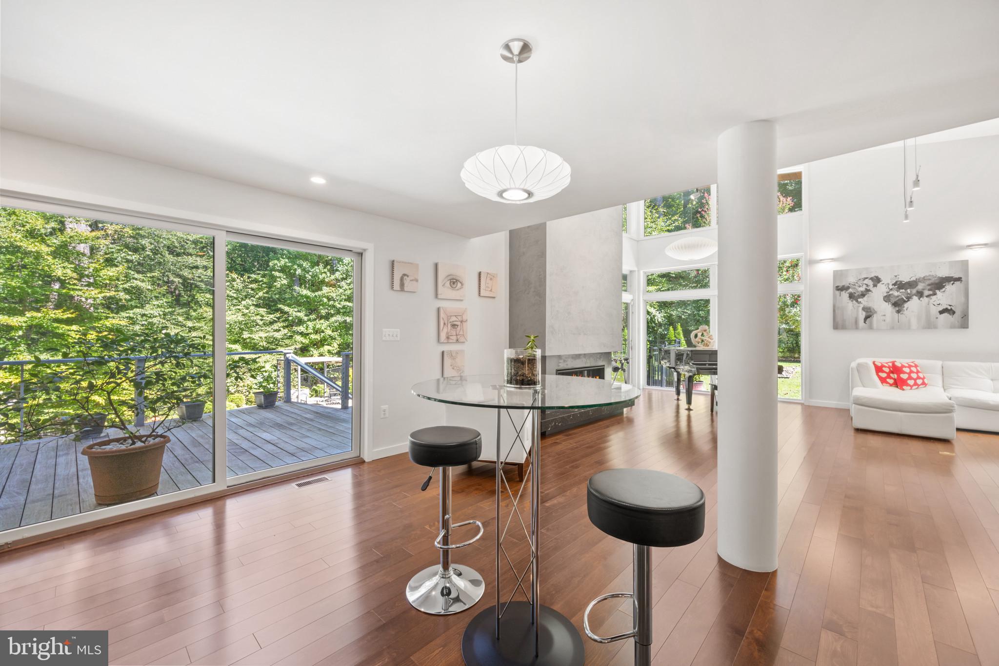 DOWNS ON THE SEVERN - Residential