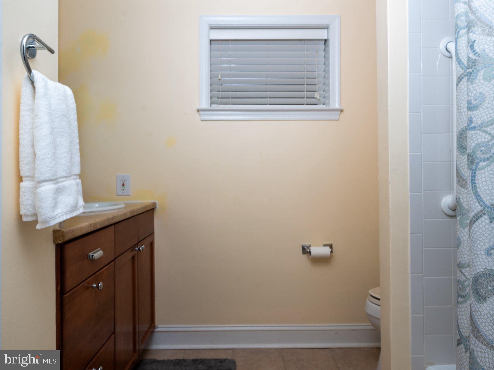 TALL OAKS - Residential