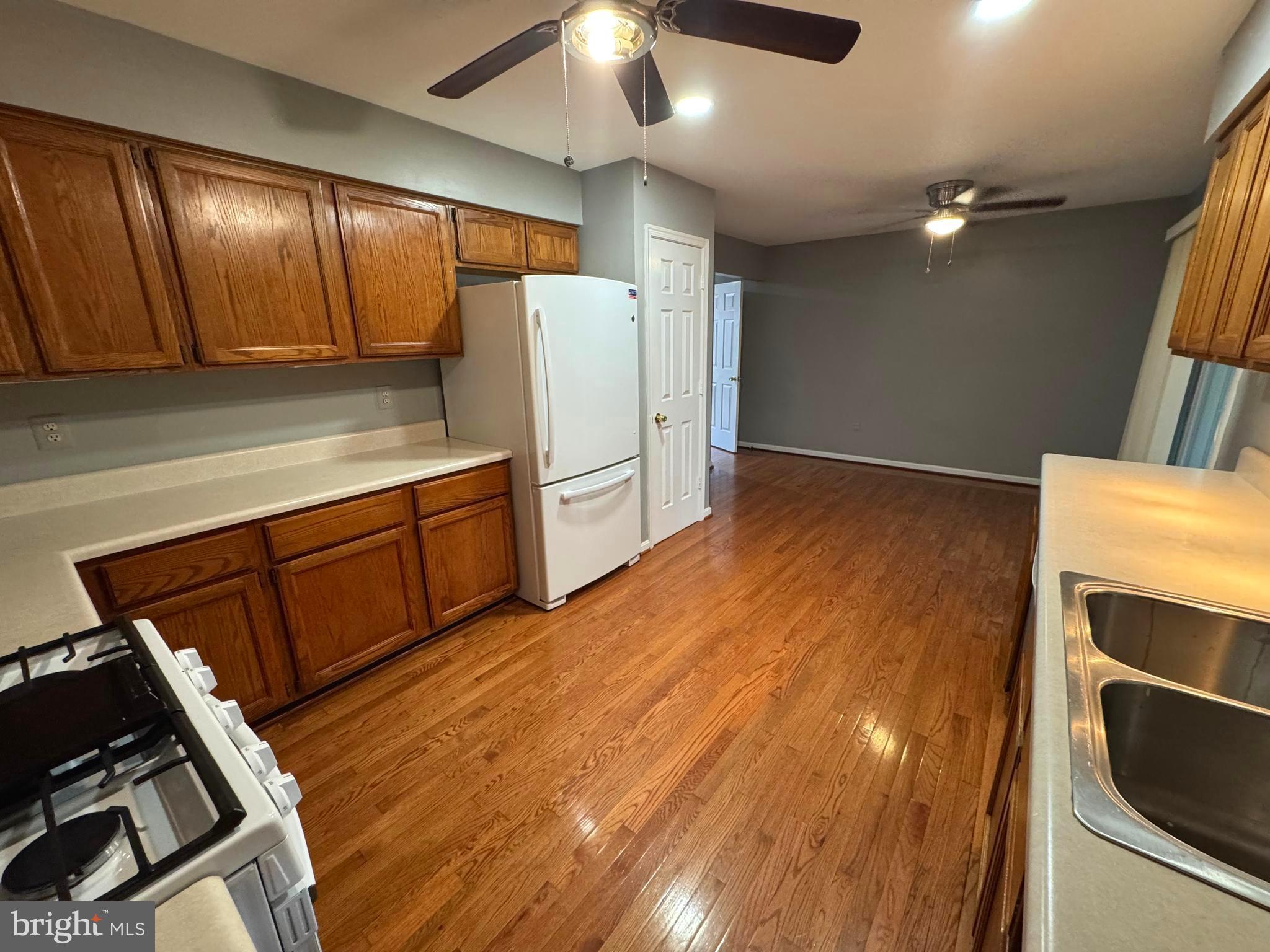 HARVESTDALE - Residential Lease