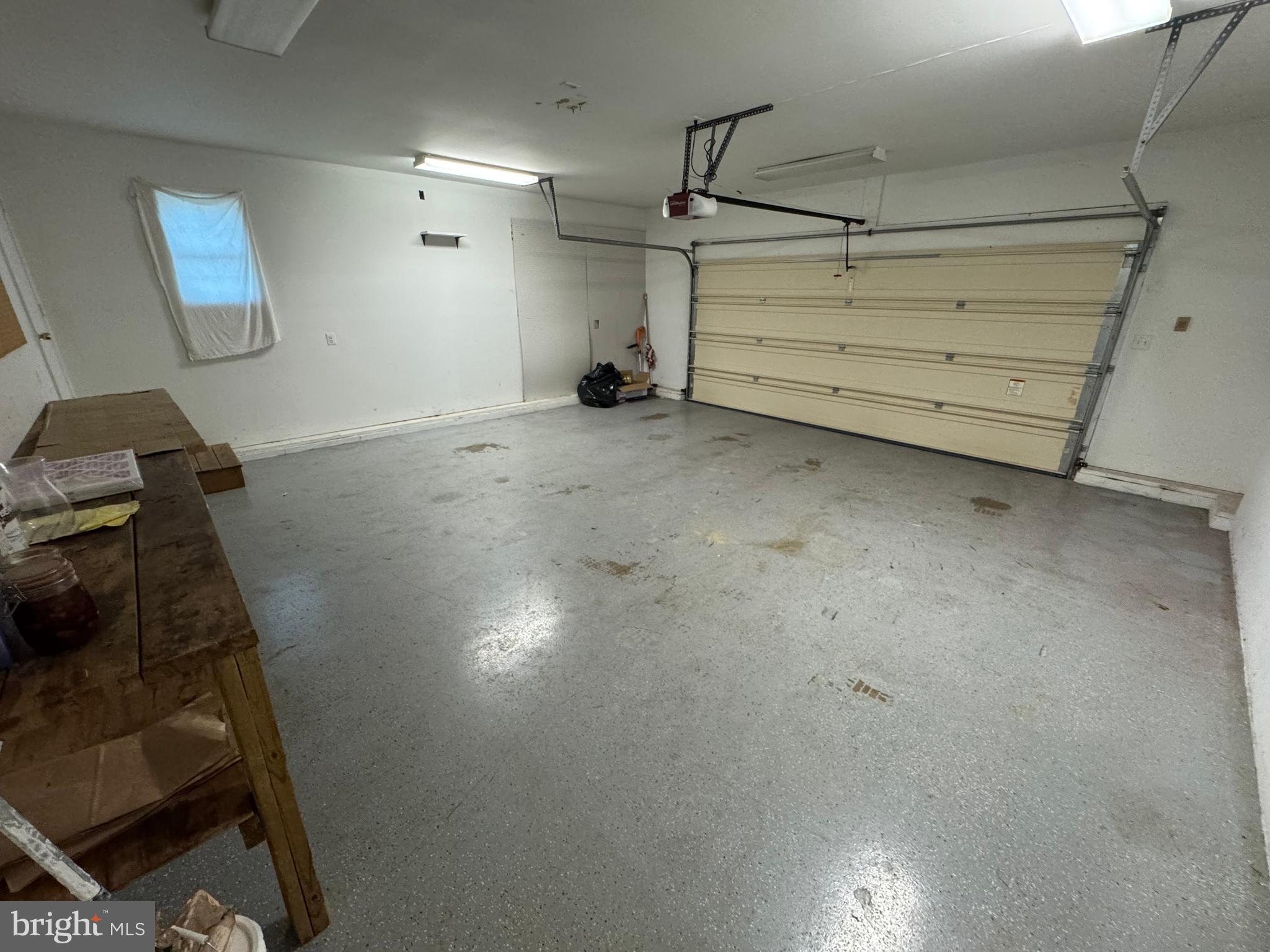 HARVESTDALE - Residential Lease