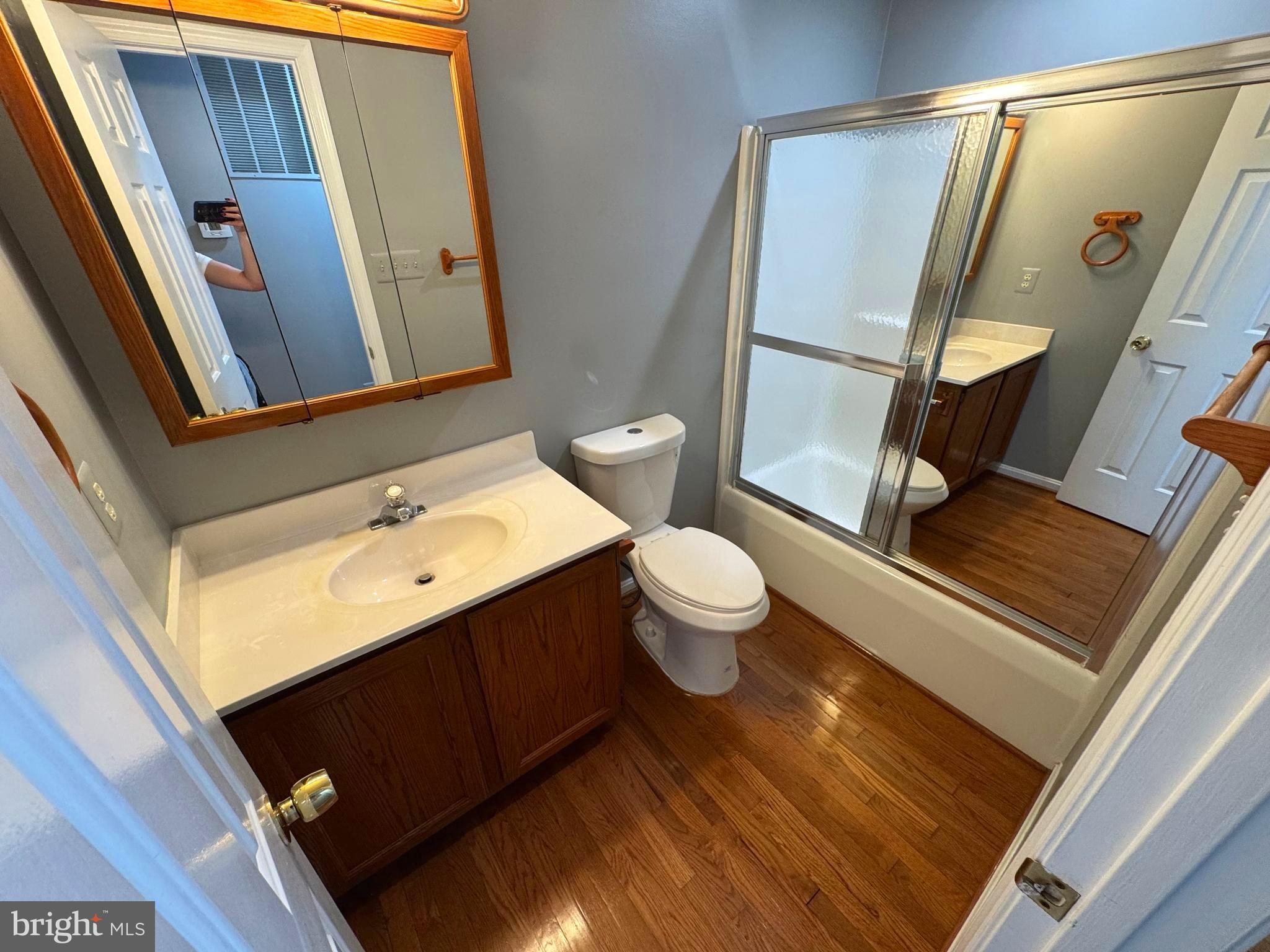 HARVESTDALE - Residential Lease