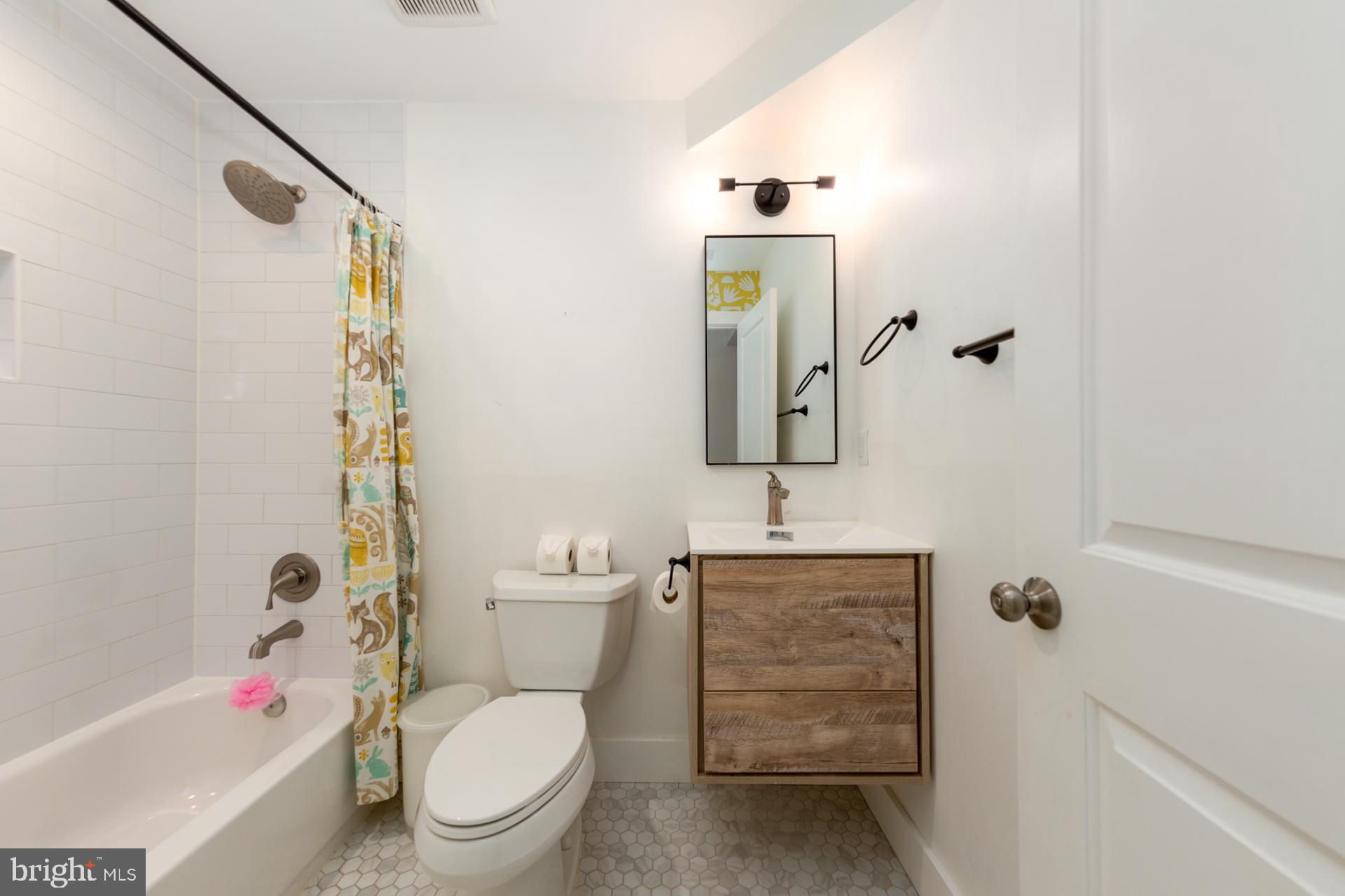 CHERRYDALE - Residential Lease