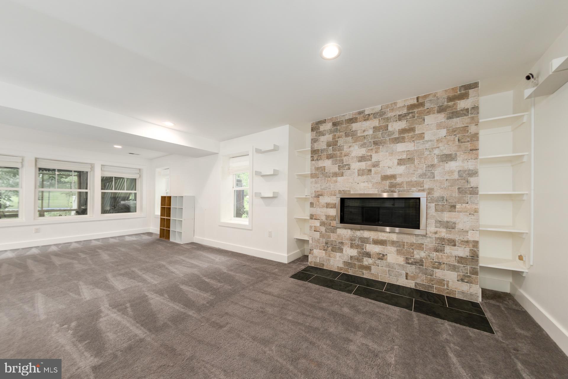 CHERRYDALE - Residential Lease