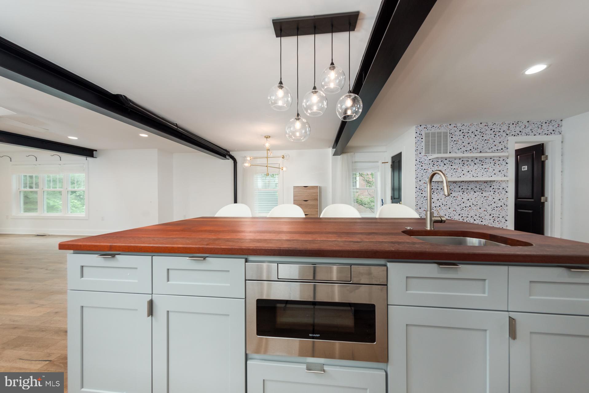 CHERRYDALE - Residential Lease