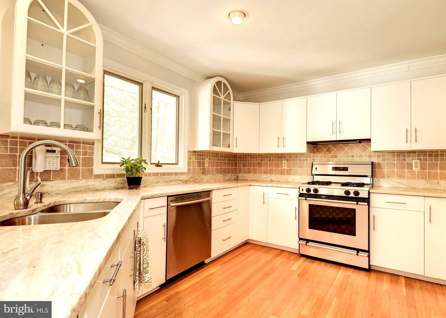 WINCHESTER ESTATES - Residential